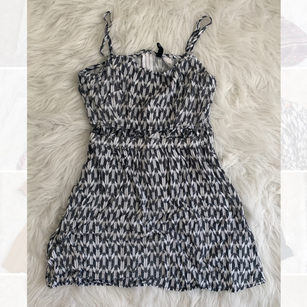 Dress with waist cutout